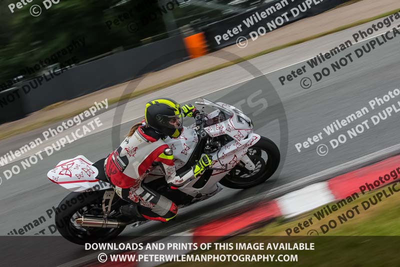 anglesey;brands hatch;cadwell park;croft;donington park;enduro digital images;event digital images;eventdigitalimages;mallory;no limits;oulton park;peter wileman photography;racing digital images;silverstone;snetterton;trackday digital images;trackday photos;vmcc banbury run;welsh 2 day enduro